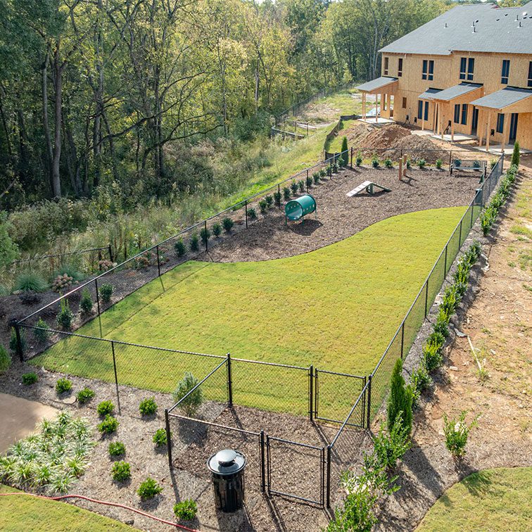 PET FRIENDLY TOWNHOMES WITH<br>A COMMUNITY DOG PARK